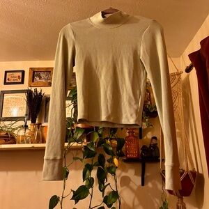 American Eagle Outfitters Ribbed Cream Long Sleeve Tee